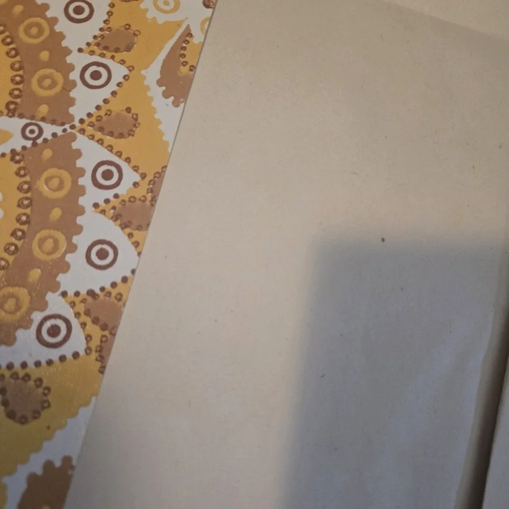 Vintage 70s Floral‎ Medallion Wallpaper Gold Brown 2 Pics Folded Over Craft Lot